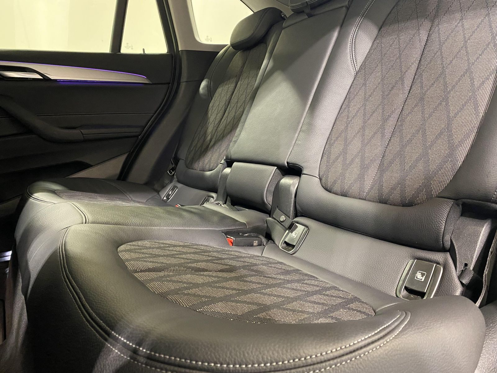 BMW X1 xDrive25e xLine - Samsaru's Car Outlet