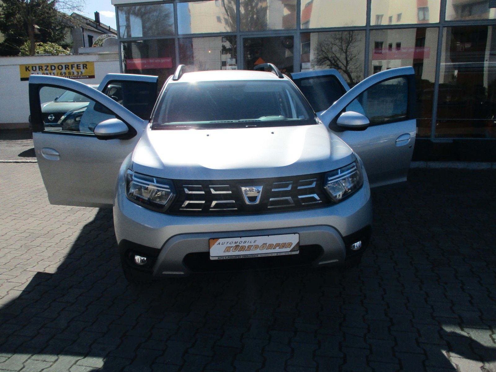 Dacia Duster Blue dCi 115 2WD Prestige - Samsaru's Car Outlet