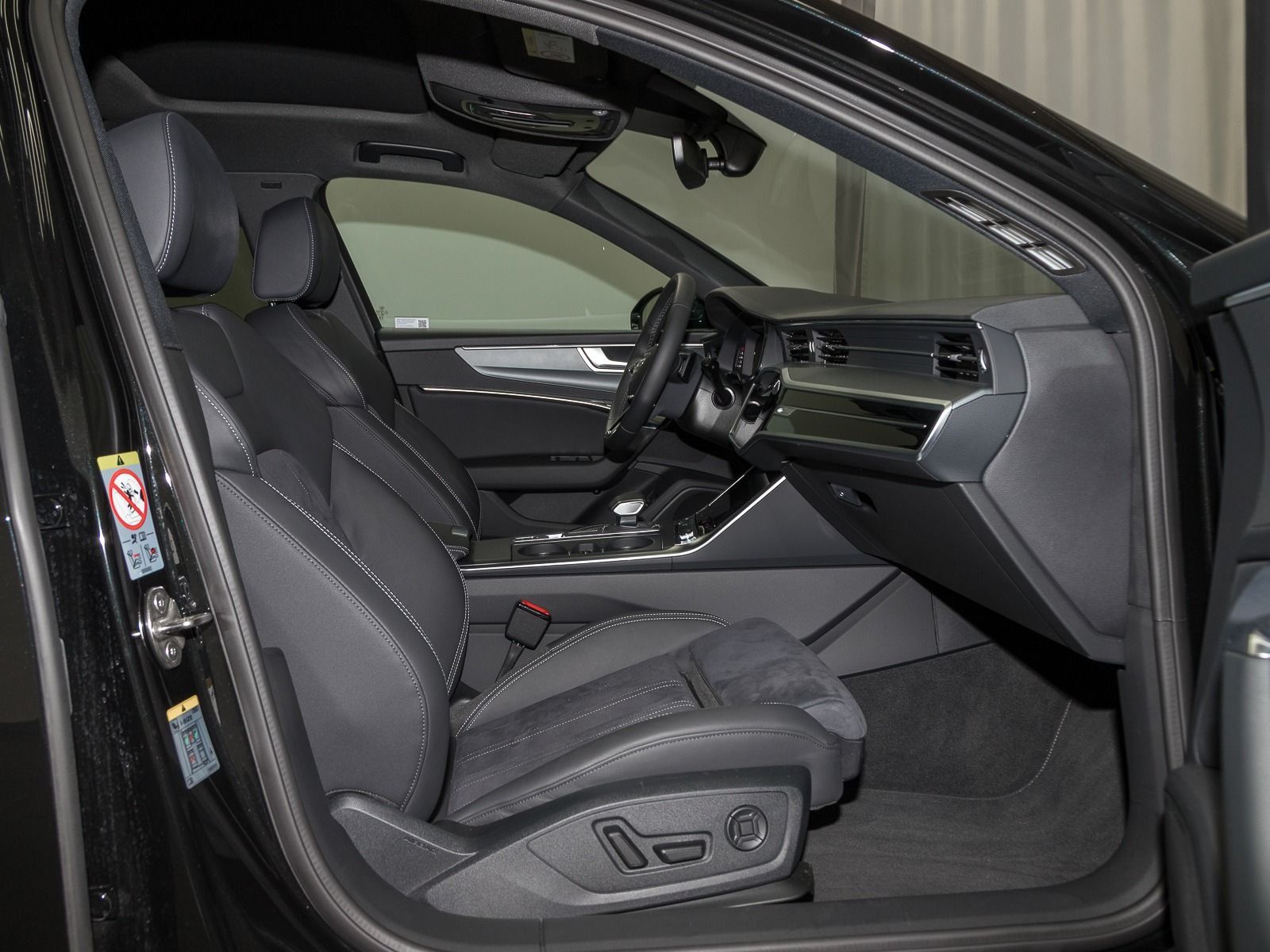 Audi A6 Avant 35 TDI ADVANCED - Samsaru's Car Outlet