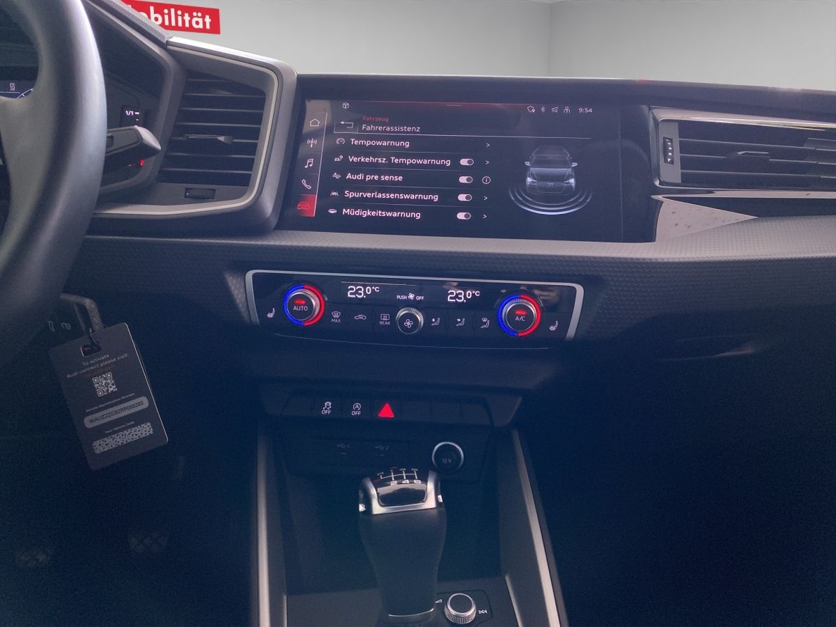 Audi A1 Sportback S line 30 TFSI - Samsaru's Car Outlet