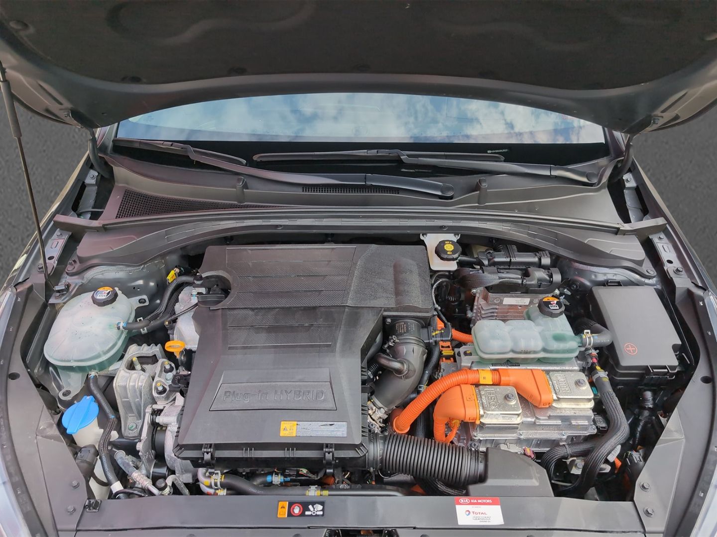 Kia Ceed SW 1.6 PHEV Spirit - Samsaru's Car Outlet