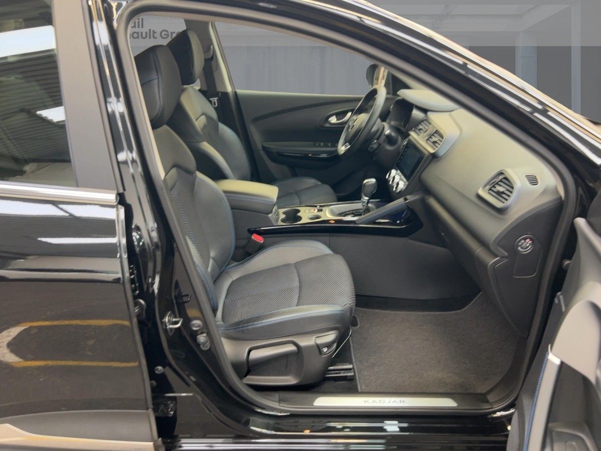 Renault Kadjar LIMITED DELUXE TCE 140 EDC - Samsaru's Car Outlet