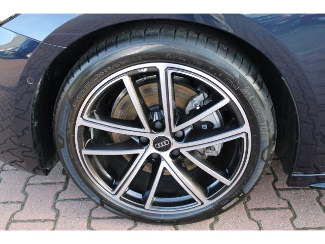 Audi A5 TDI edition one S Line Matrix Navi AHK ACC Le