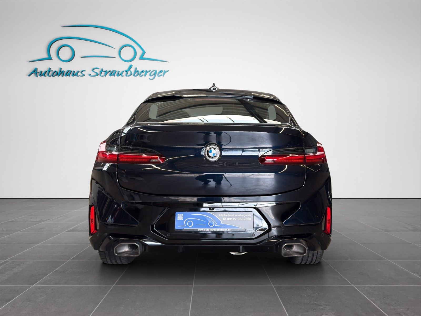 BMW X4 xDrive 30d M Sport ACC AHK HiFi LED PANO 3-ZK