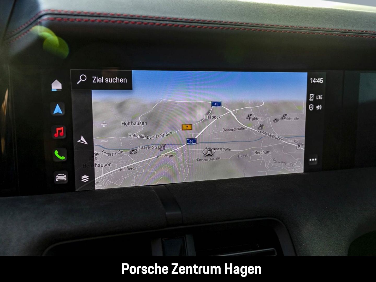 Porsche Taycan GTS HA-Lenkung Beifahrerdisplay Head-Up