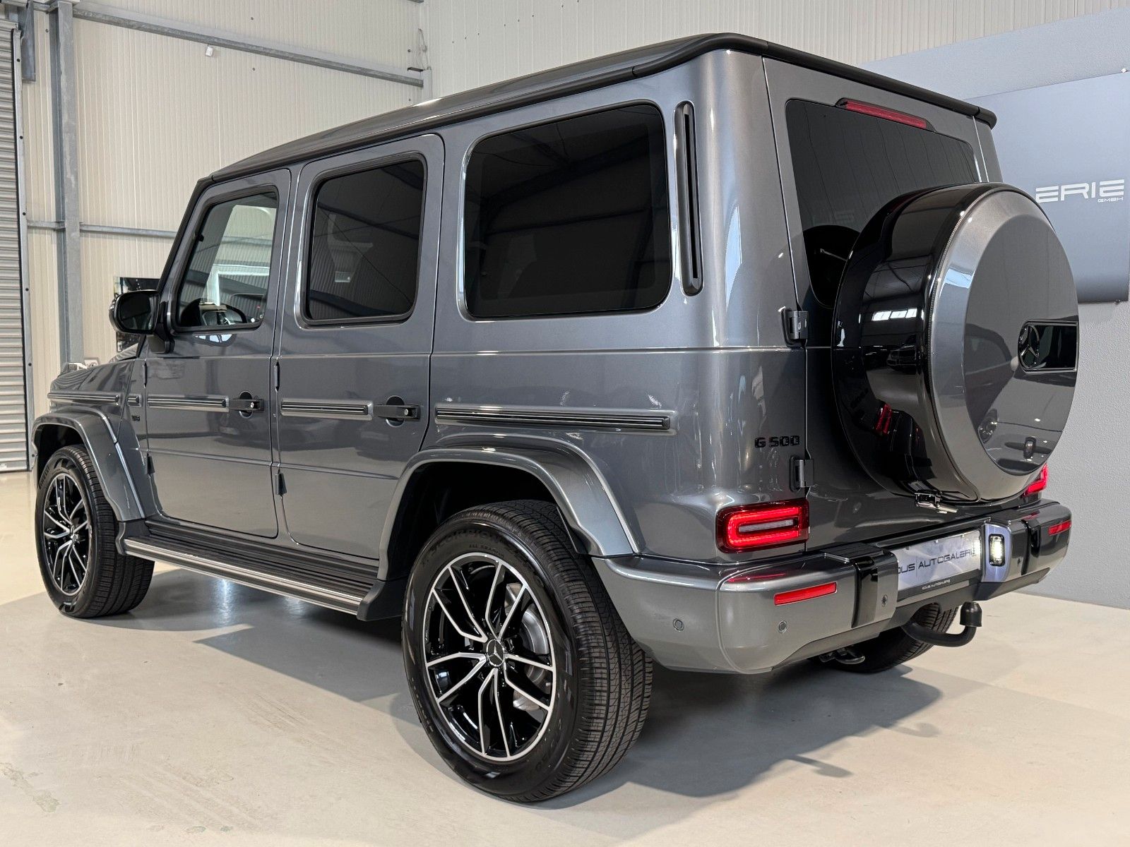 Mercedes-Benz G 500 Exclusive - Samsaru's Car Outlet