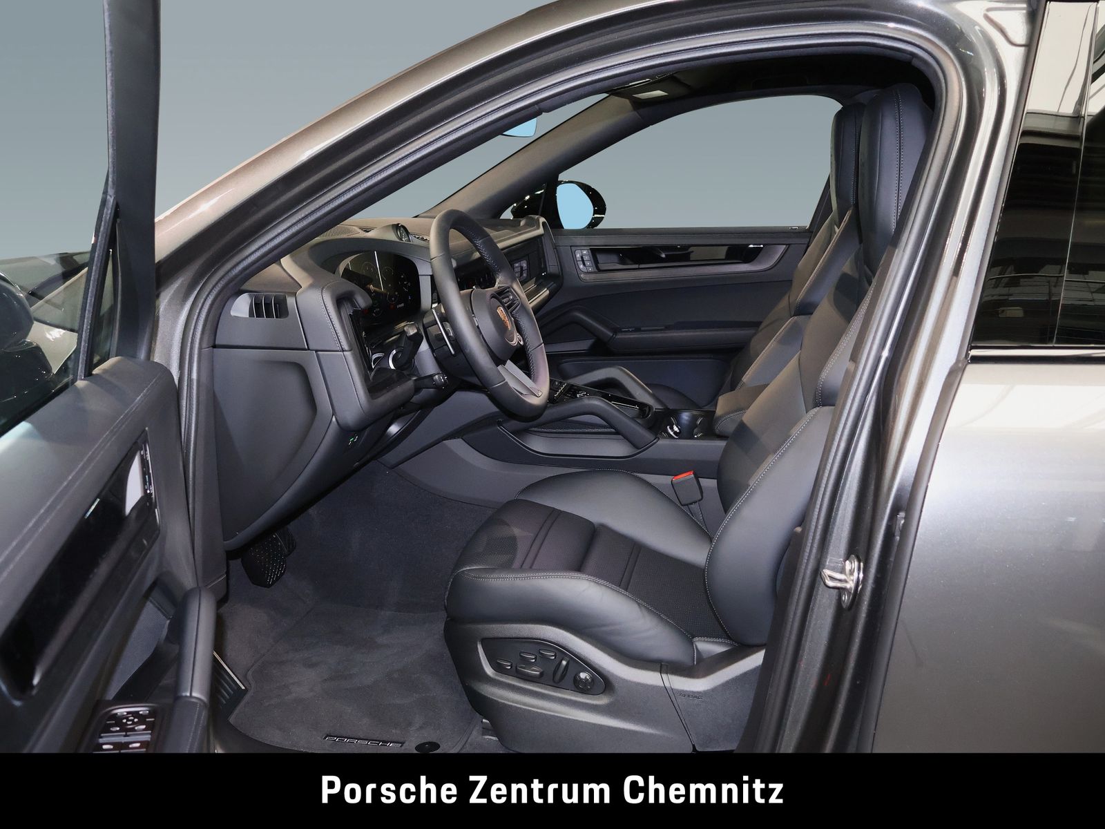 Porsche Cayenne E-Hybrid Coupé Black Edition!;Head-Up;In