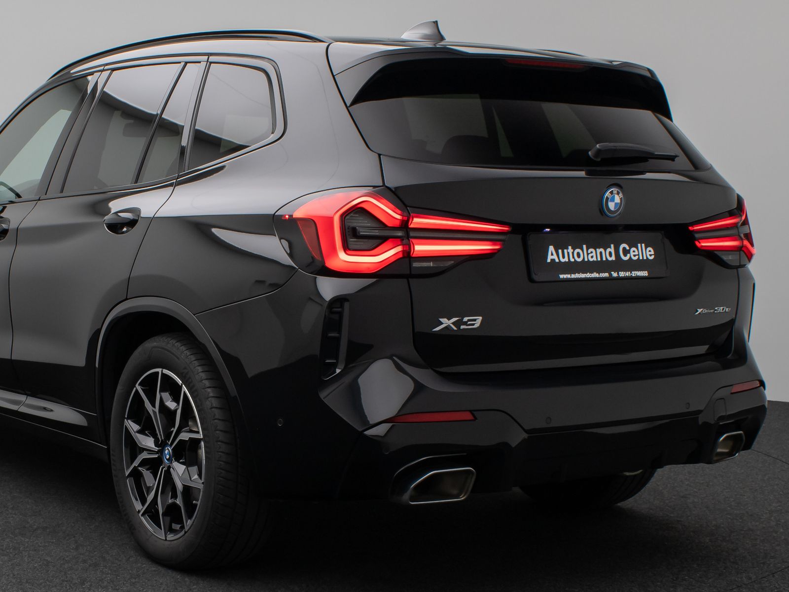 BMW X3 xD30e M Sport - Samsaru's Car Outlet