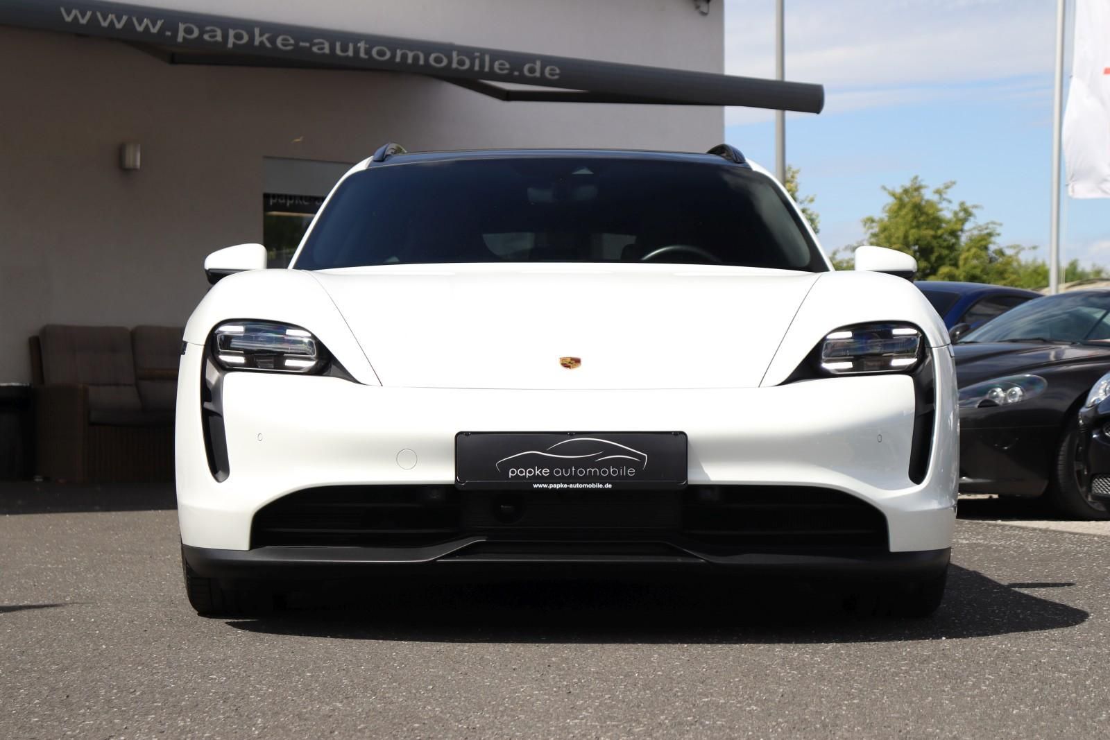 Porsche Taycan 4S Plus Sport Turismo +PANO+18-WEGE+BOSE+