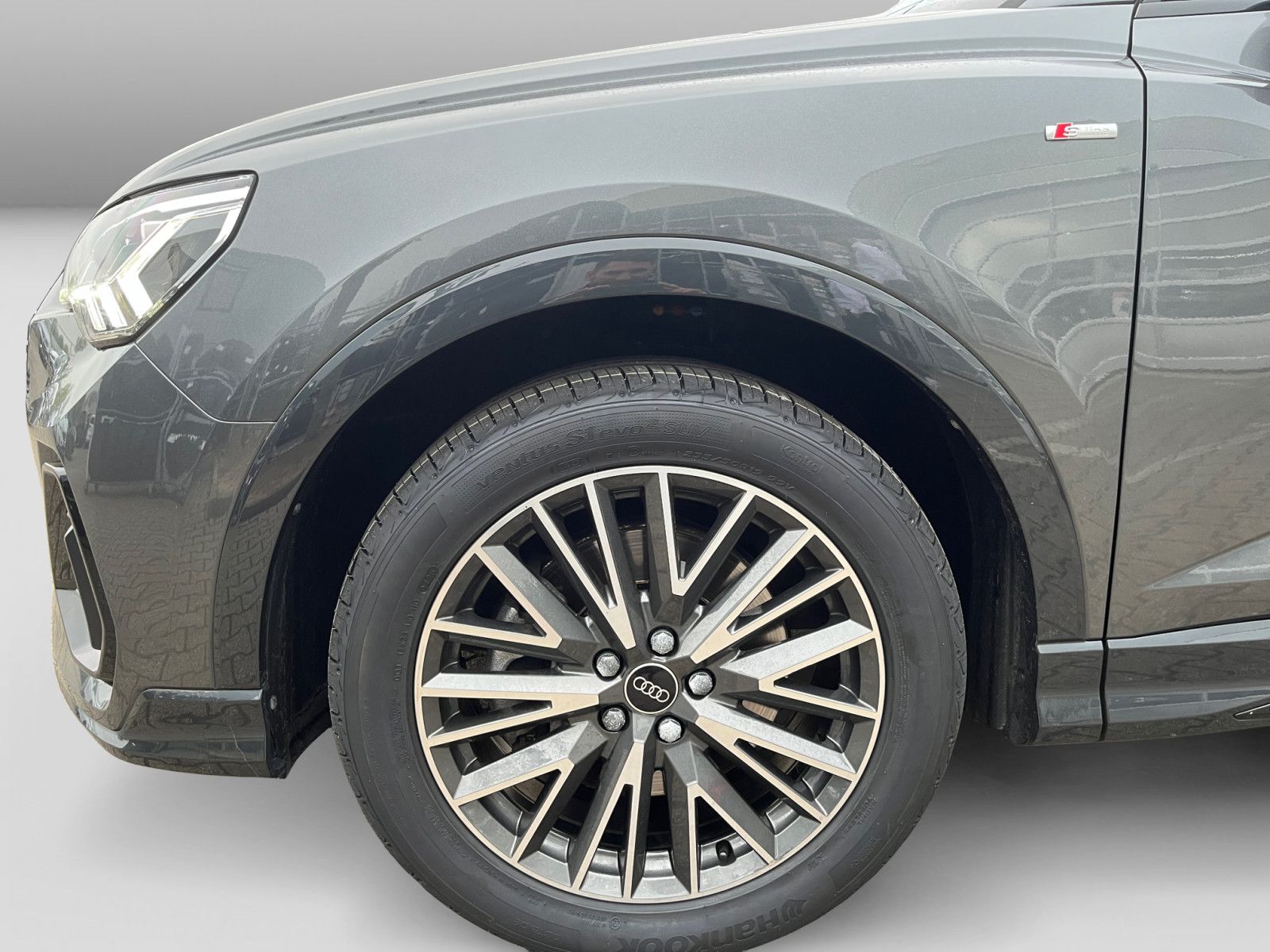 Audi Q3 Sportback 45TFSI S-Line - Samsaru's Car Outlet
