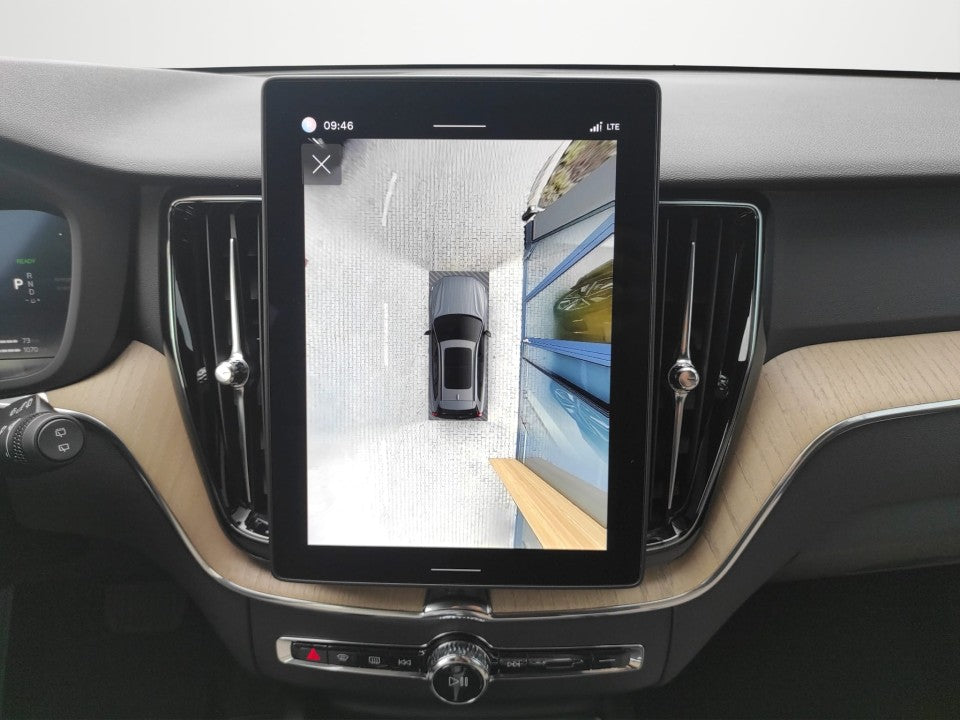 Volvo XC 60 Volvo XC60 Plus Dark T6 AT8 eAWD
