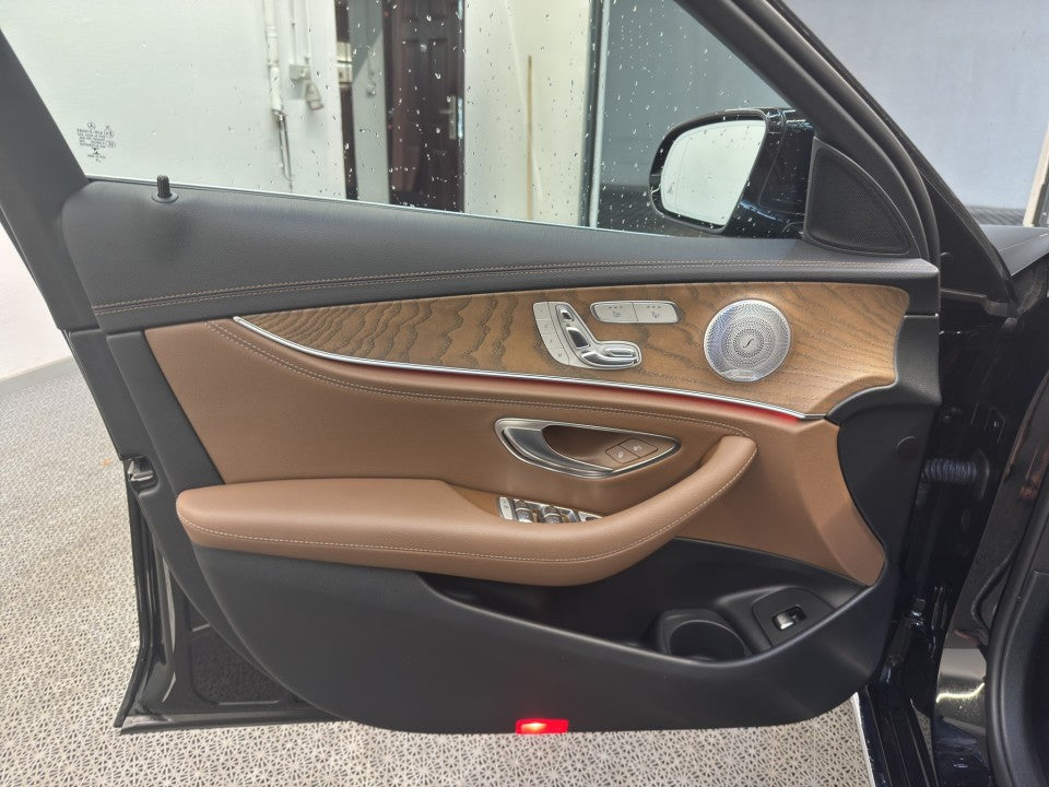 Mercedes-Benz E 300 de 4Matic Exclusive