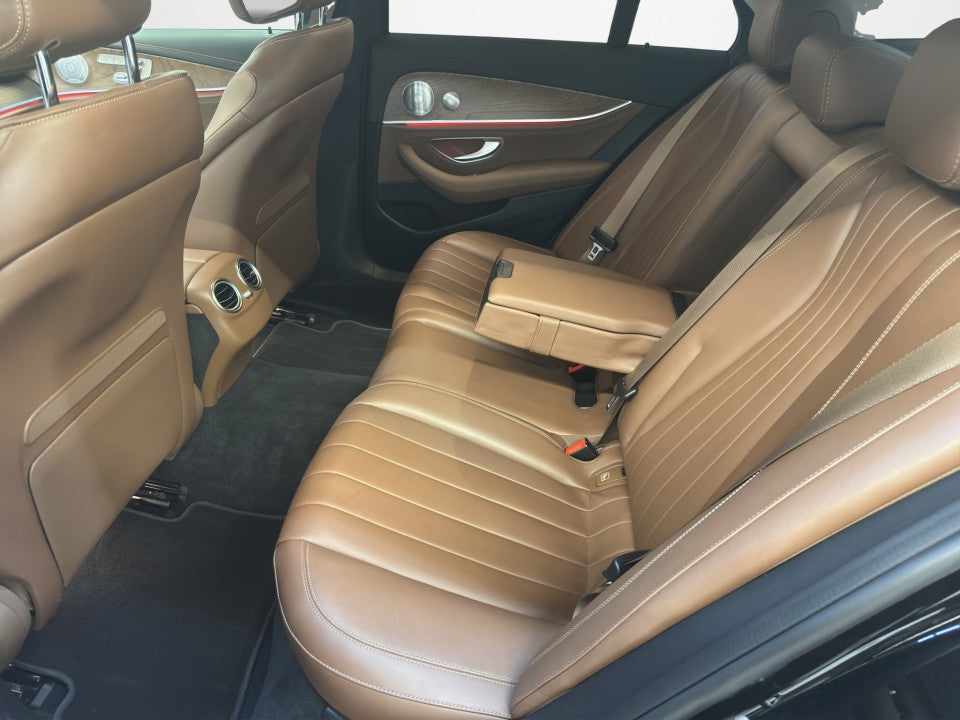 Mercedes-Benz E 300 de 4Matic Exclusive