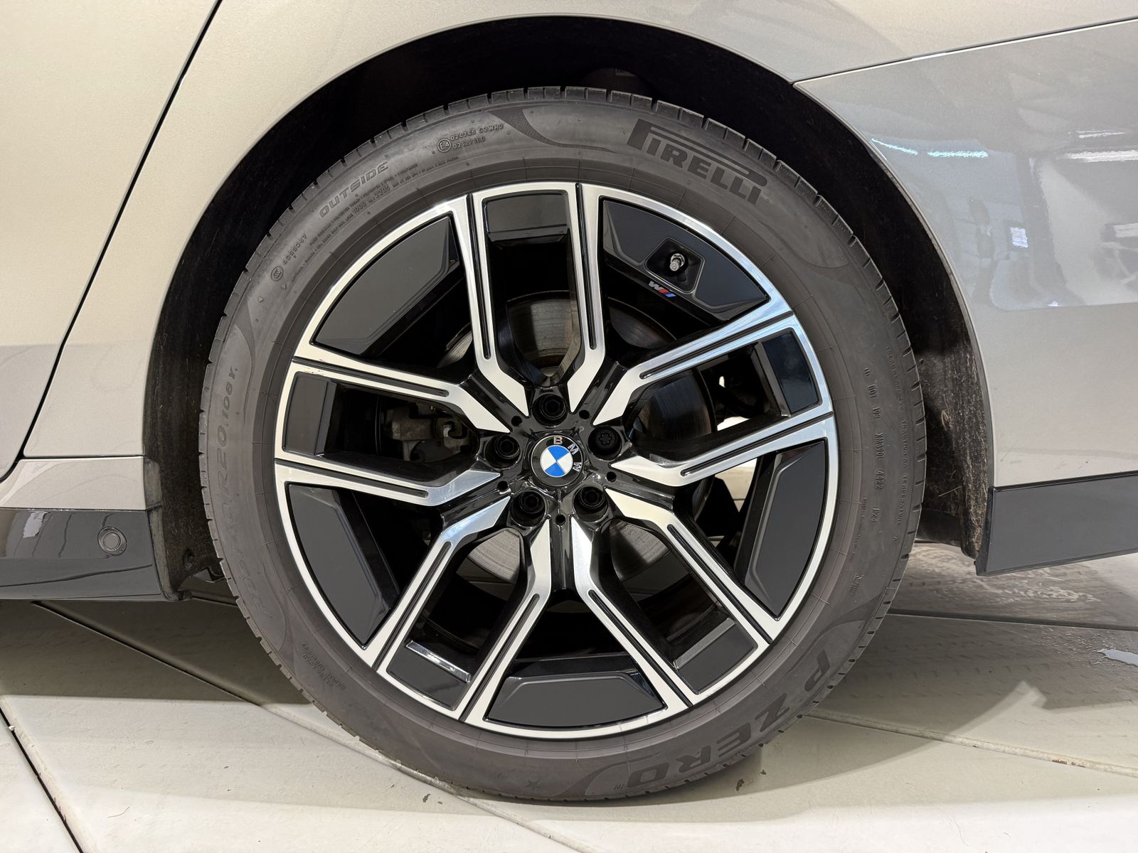BMW 740d xDrive M Sportpaket Executive Standhzg 360°