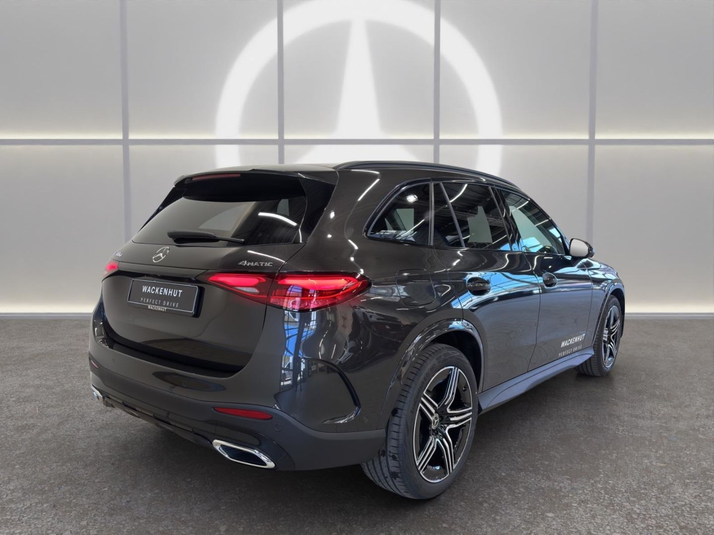 Mercedes-Benz GLC 300 d 4M EDITION AMG LINE NIGHT+AHK+PANO+360