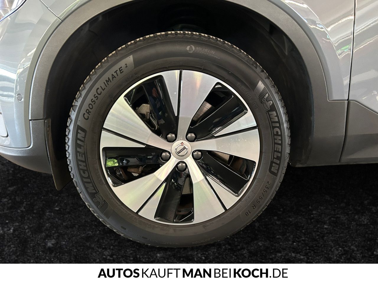 Volvo XC40 T4 Recharge Plus Bright - Samsaru's Car Outlet