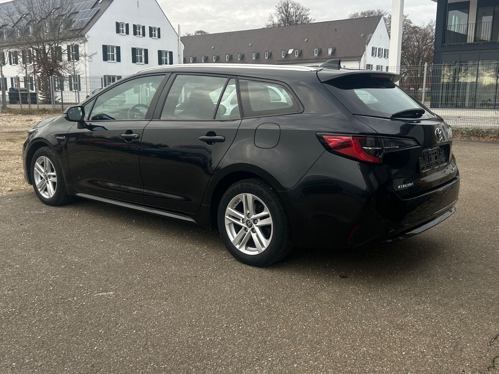 Toyota Corolla Touring Sports Hybrid Business Edition