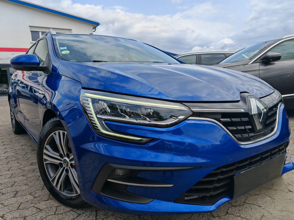 Renault Megane dCi 115 EDC INTENS - Samsaru's Car Outlet