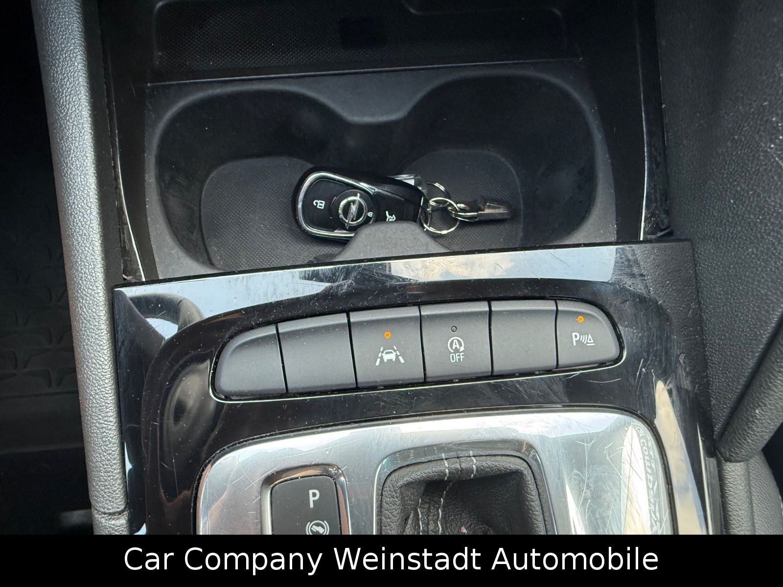 Opel Insignia B Sports Tourer Business Elegance - Samsaru's Car Outlet