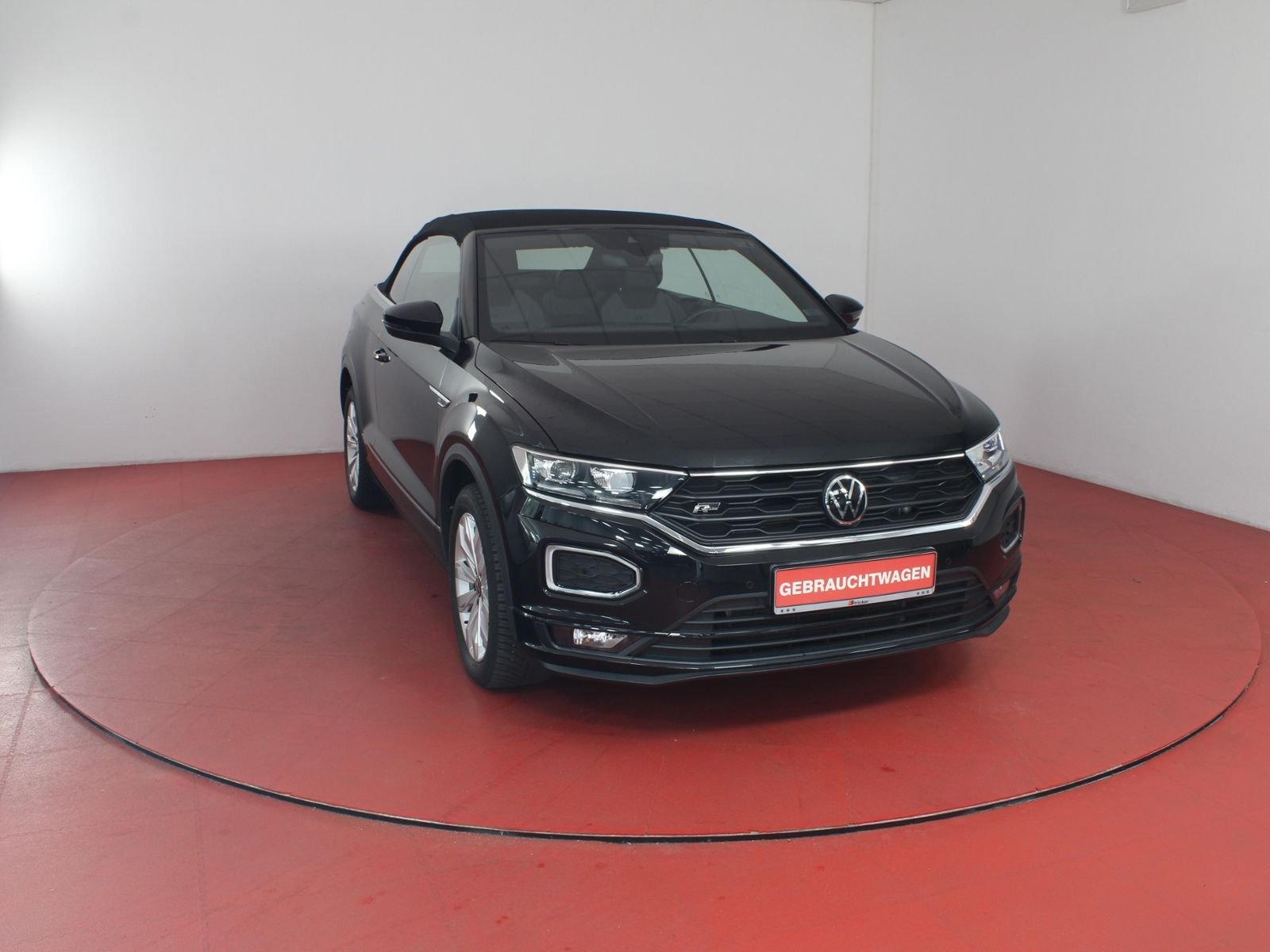 Volkswagen T-Roc R-Line 1.5TSI DSG - Samsaru's Car Outlet