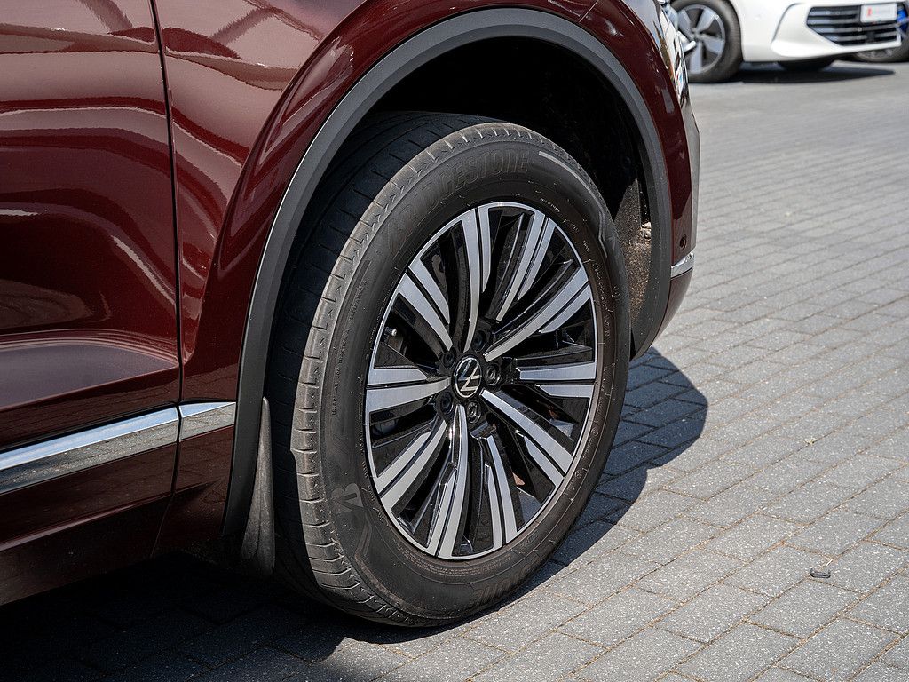 Volkswagen Touareg 3.0 V6 TSI eHybrid Atmosphere 4M - Samsaru's Car Outlet