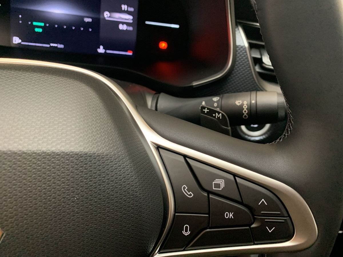 Renault Arkana Evolution Mild Hybrid - Samsaru's Car Outlet