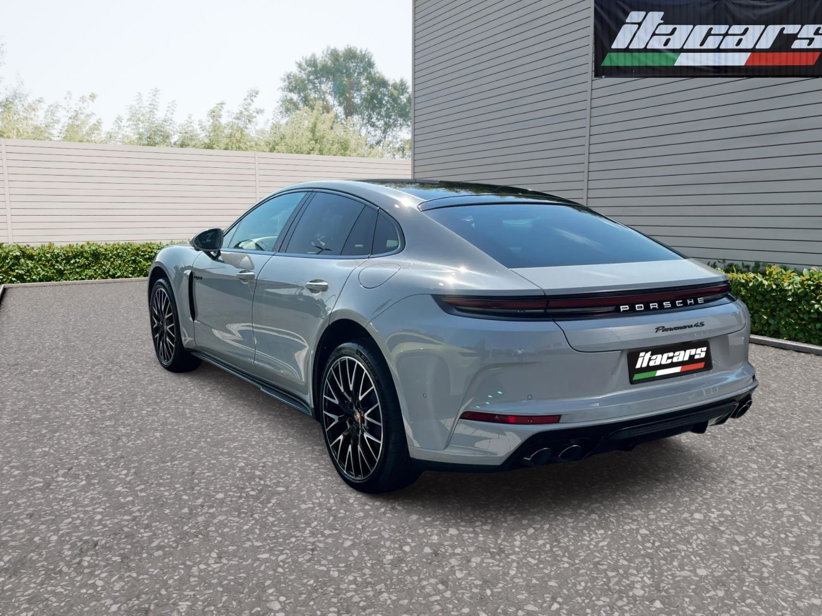 Porsche Panamera 4 S E-Hybrid SportDesign Active Ride Ex