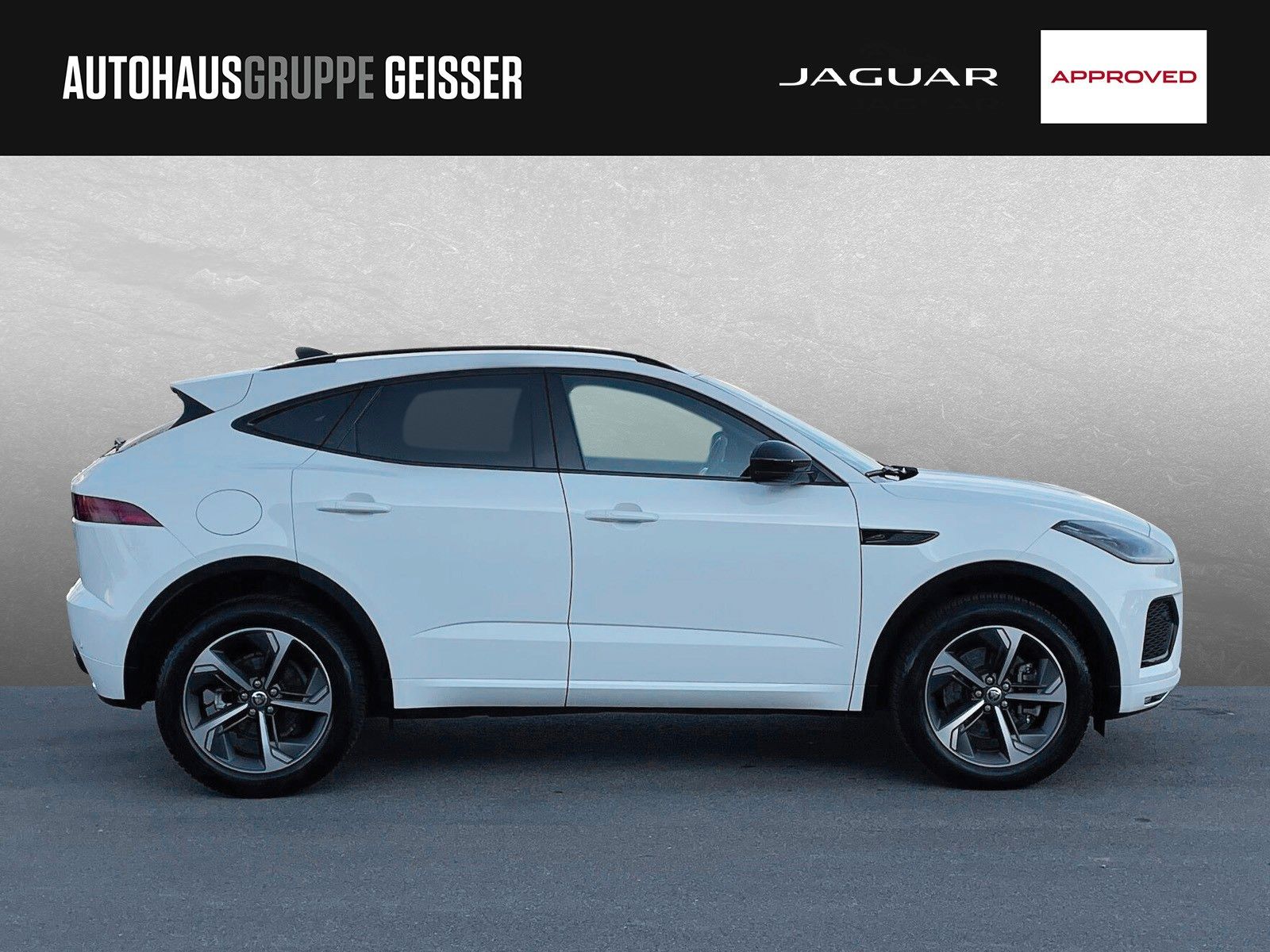 Jaguar E-Pace P250 AWD R-DYNAMIC SE  ACC LED