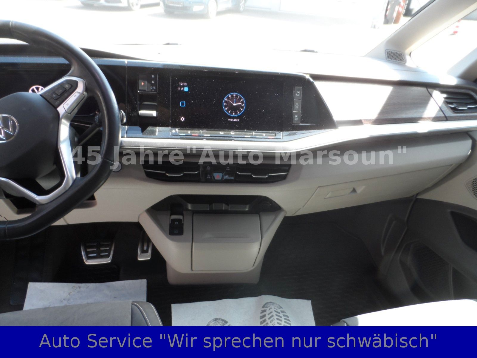 Volkswagen T7 Multivan Style - Samsaru's Car Outlet