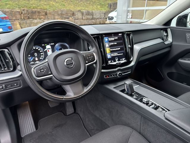 Volvo XC60 2.0 PHEV R-Design Expression Recharge Plug-