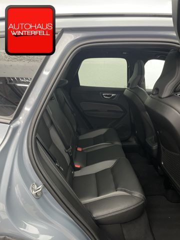 Volvo XC60 B4 AWD PLUS DARK - Samsaru's Car Outlet