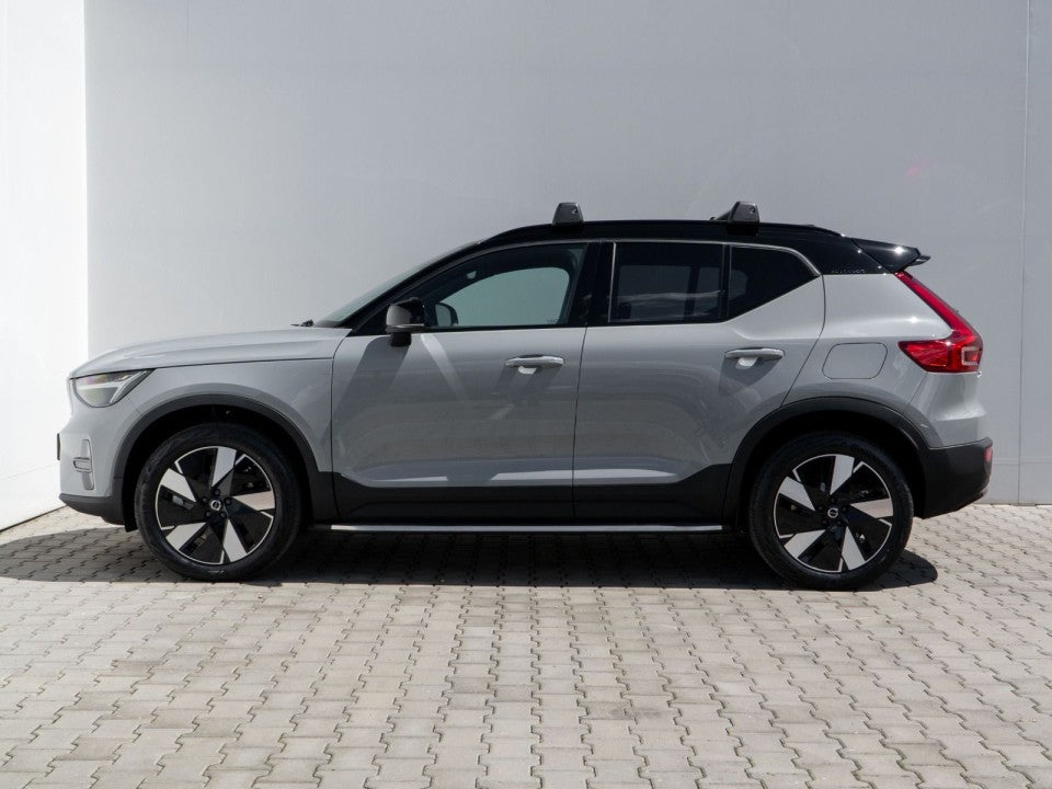 Volvo XC 40 Garantie producator / Rate / Leasing / Credit / Buyback