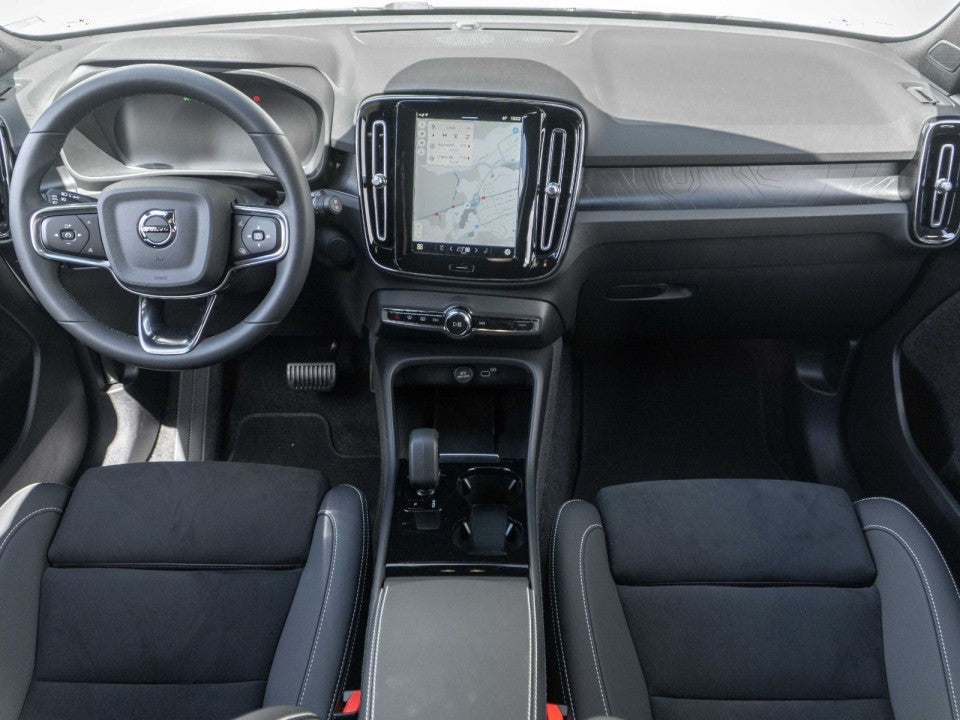 Volvo XC 40 Garantie producator / Rate / Leasing / Credit / Buyback