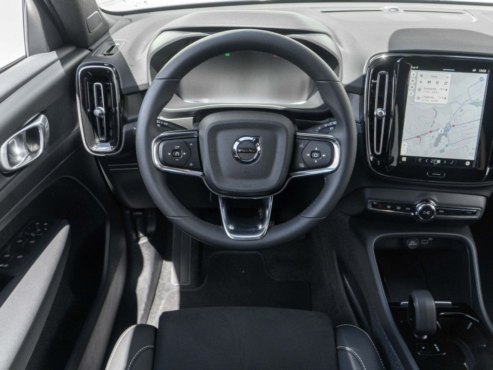 Volvo XC 40 Garantie producator / Rate / Leasing / Credit / Buyback