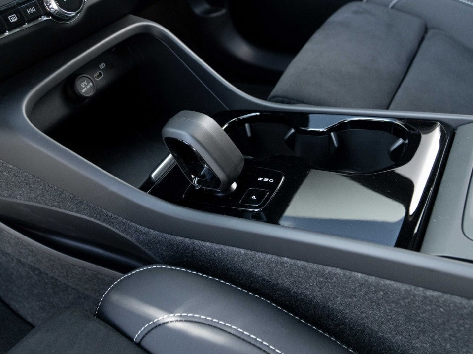 Volvo XC 40 Garantie producator / Rate / Leasing / Credit / Buyback