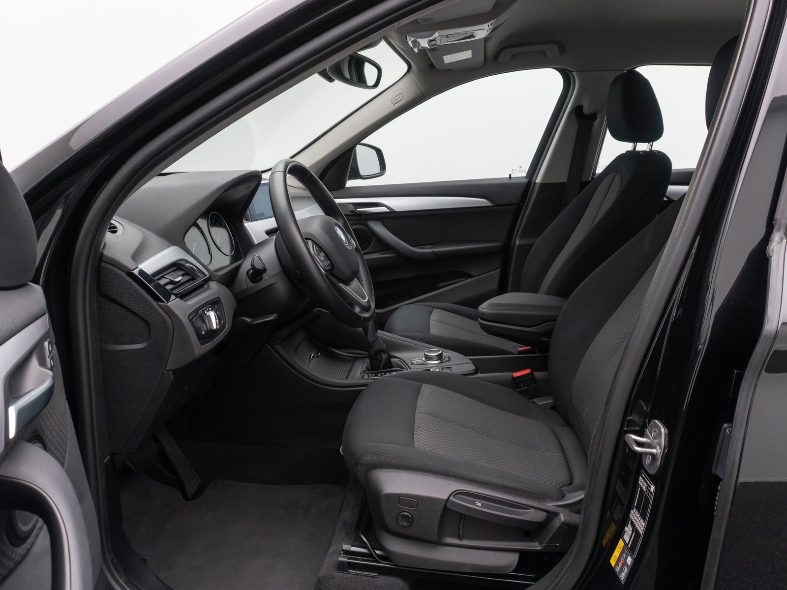 BMW X1 xD25e - Samsaru's Car Outlet