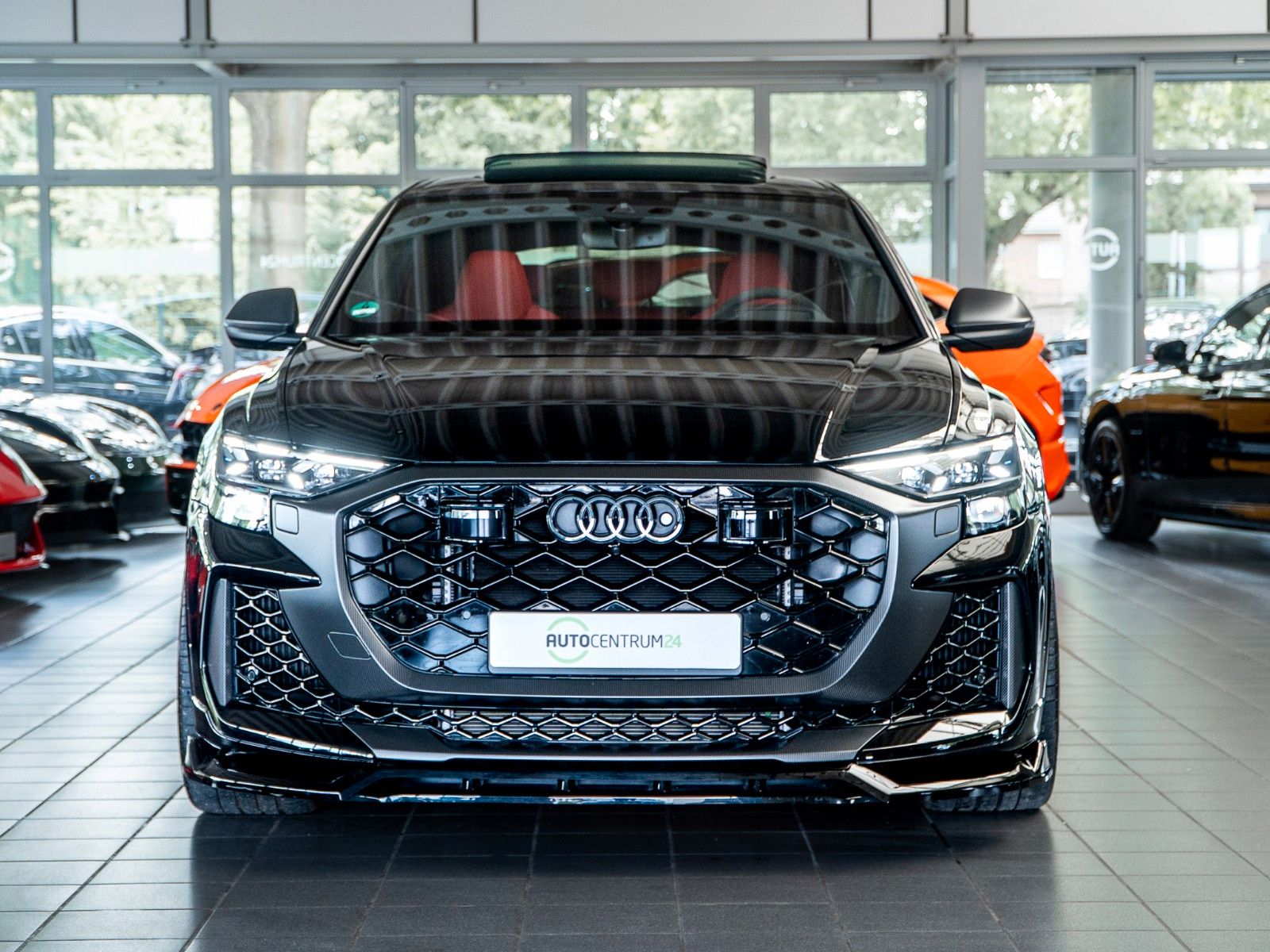 Audi RSQ8 performance Maxton Carbon Red Pano