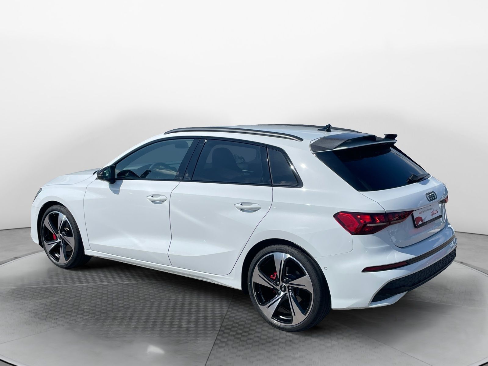 Audi A3 Sportback 35 TDI S-Tronic S-Line - Samsaru's Car Outlet