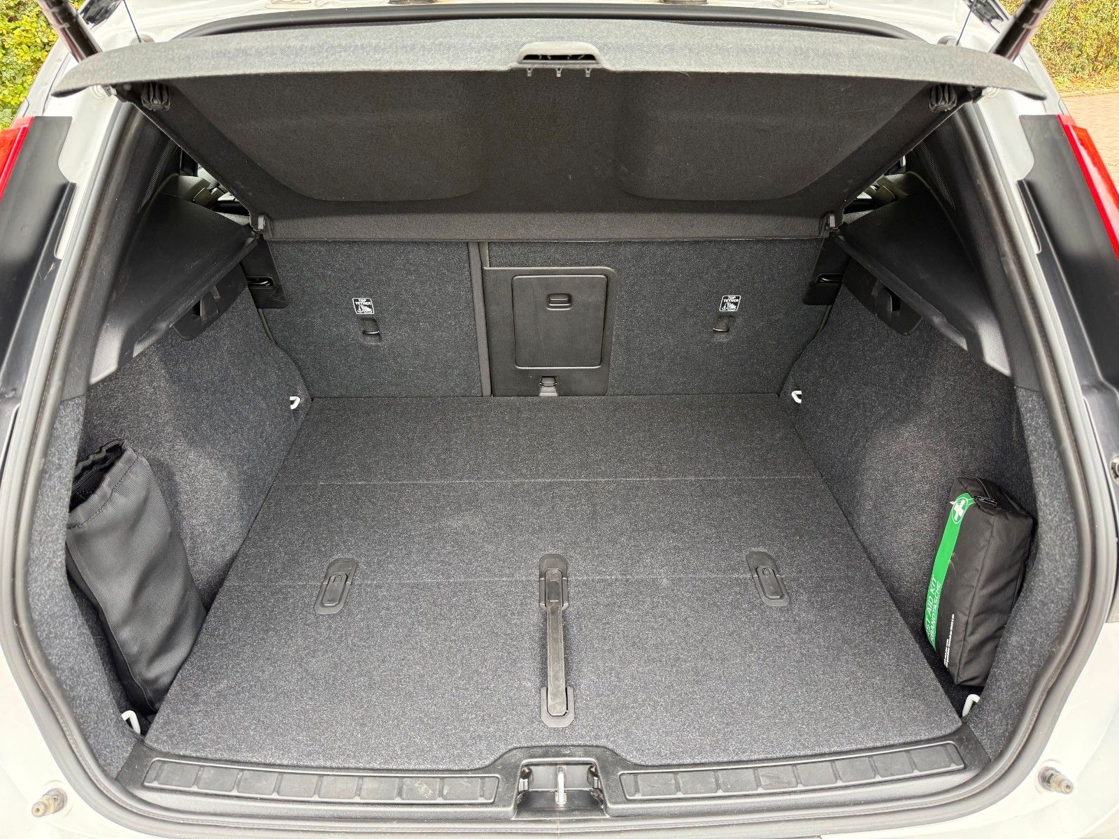 Volvo XC40 ULTIMATE TWIN+PIXEL+AHK+20"+WÄRMEPUMPE