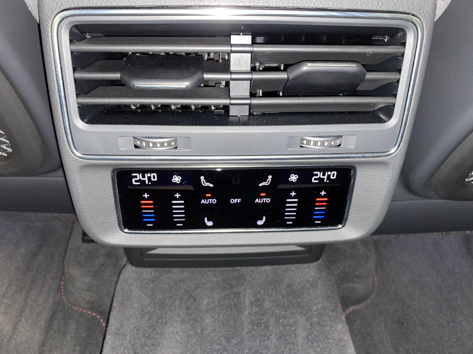 Audi RSQ8 Laserlicht+Pano+Standhzg+HUD+360°+Remotepar