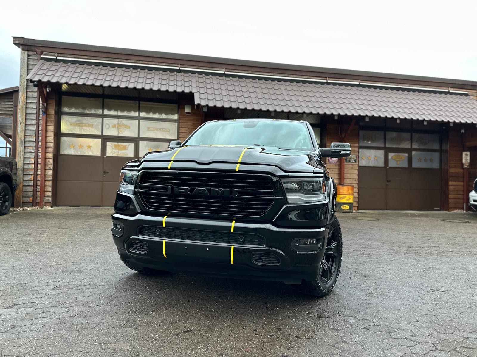 Dodge 5.7 V8*LIFT*BÜGEL*OFFROAD*AHK*NAVI*LED*GARANTIE