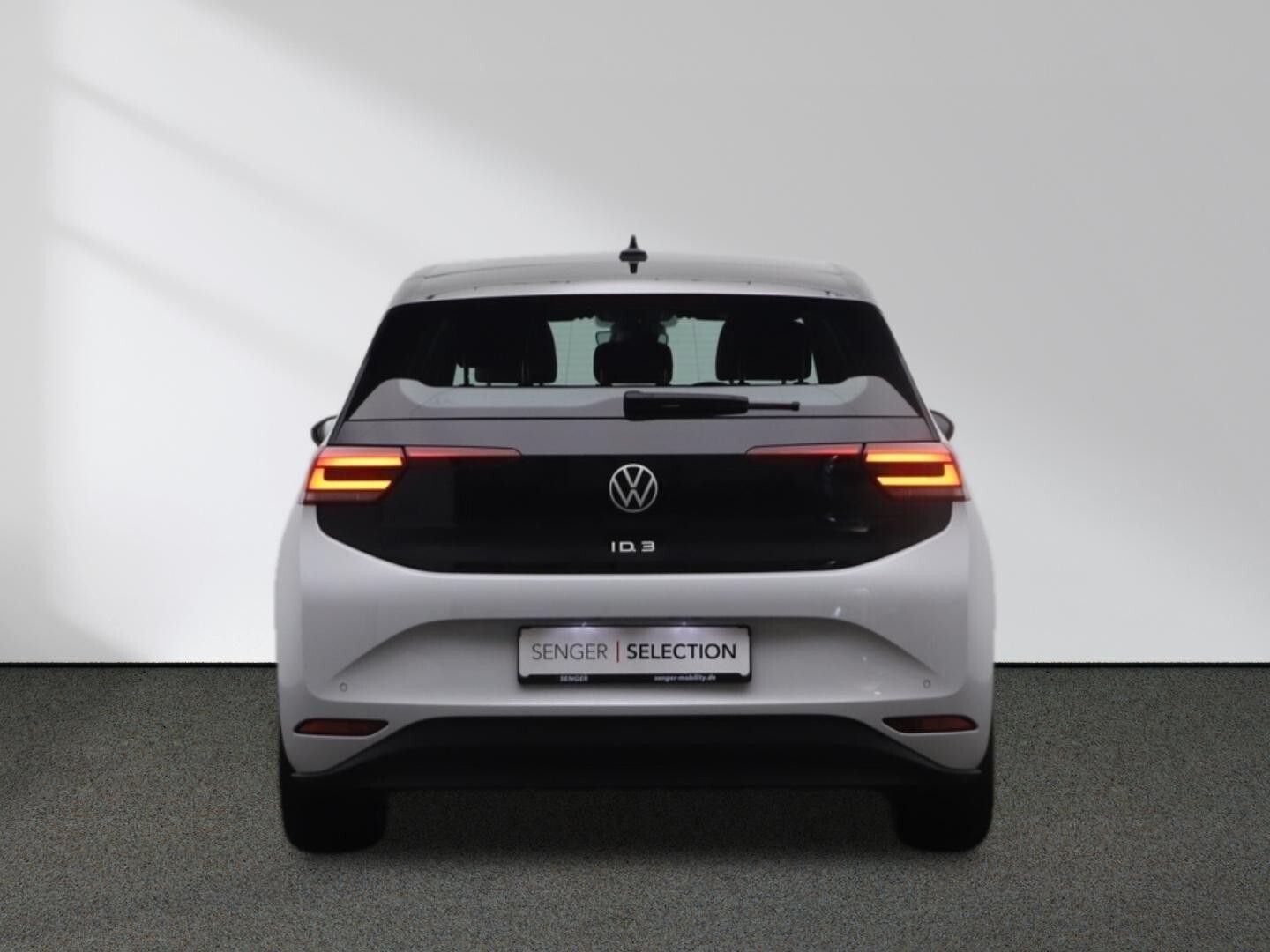 Volkswagen ID.3 Pure Performance - Samsaru's Car Outlet
