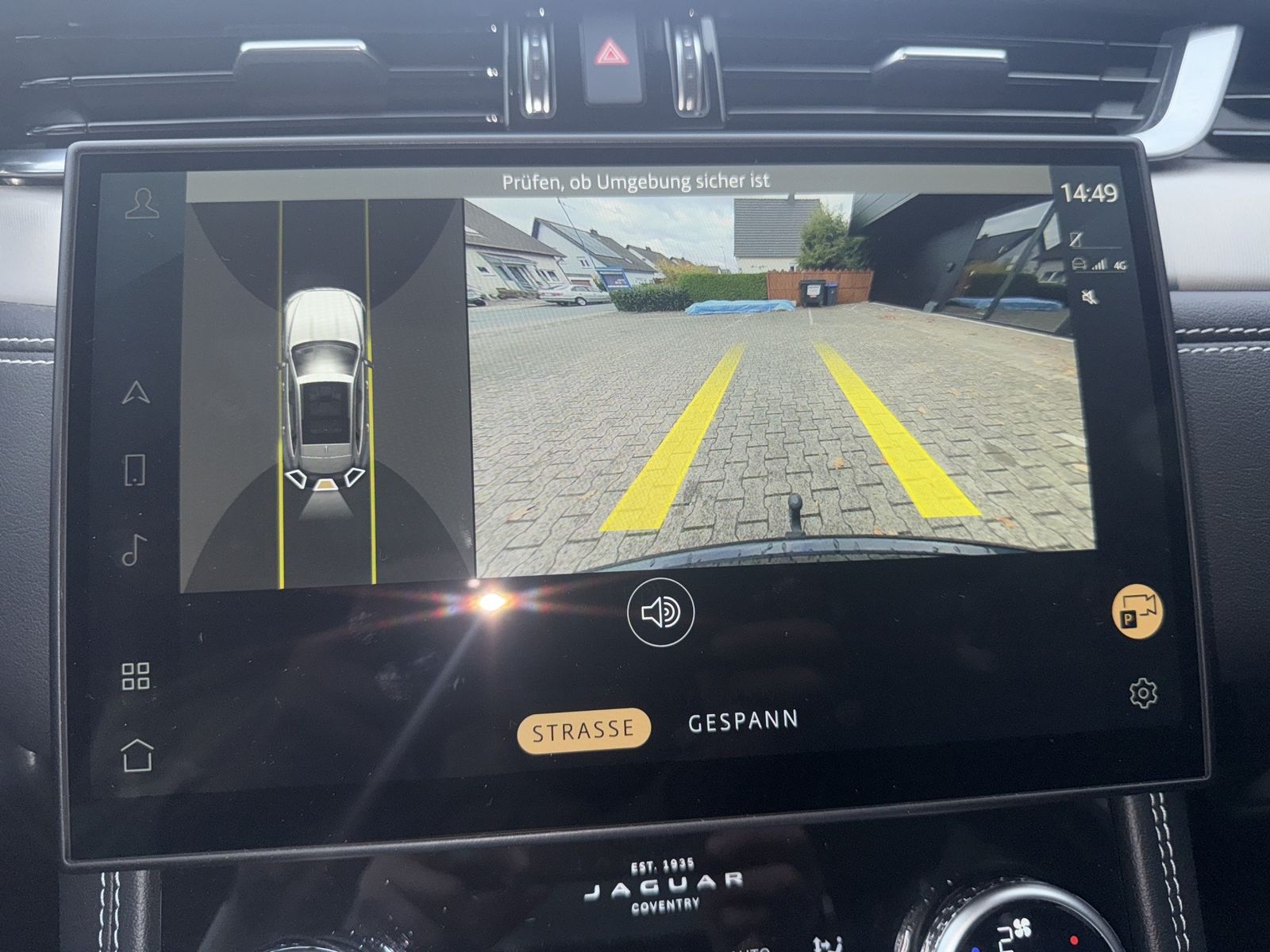 Jaguar F-PACE D200 R-Dynamic SE AWD/AHK/PANO/ACC/MEMORY