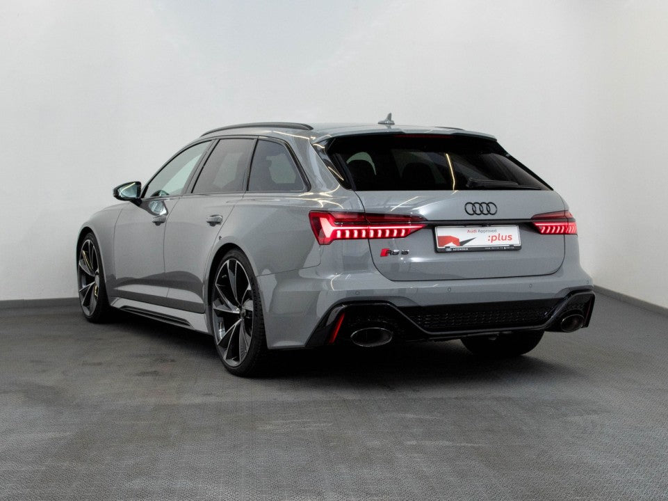 Audi RS6 Avant quattro
