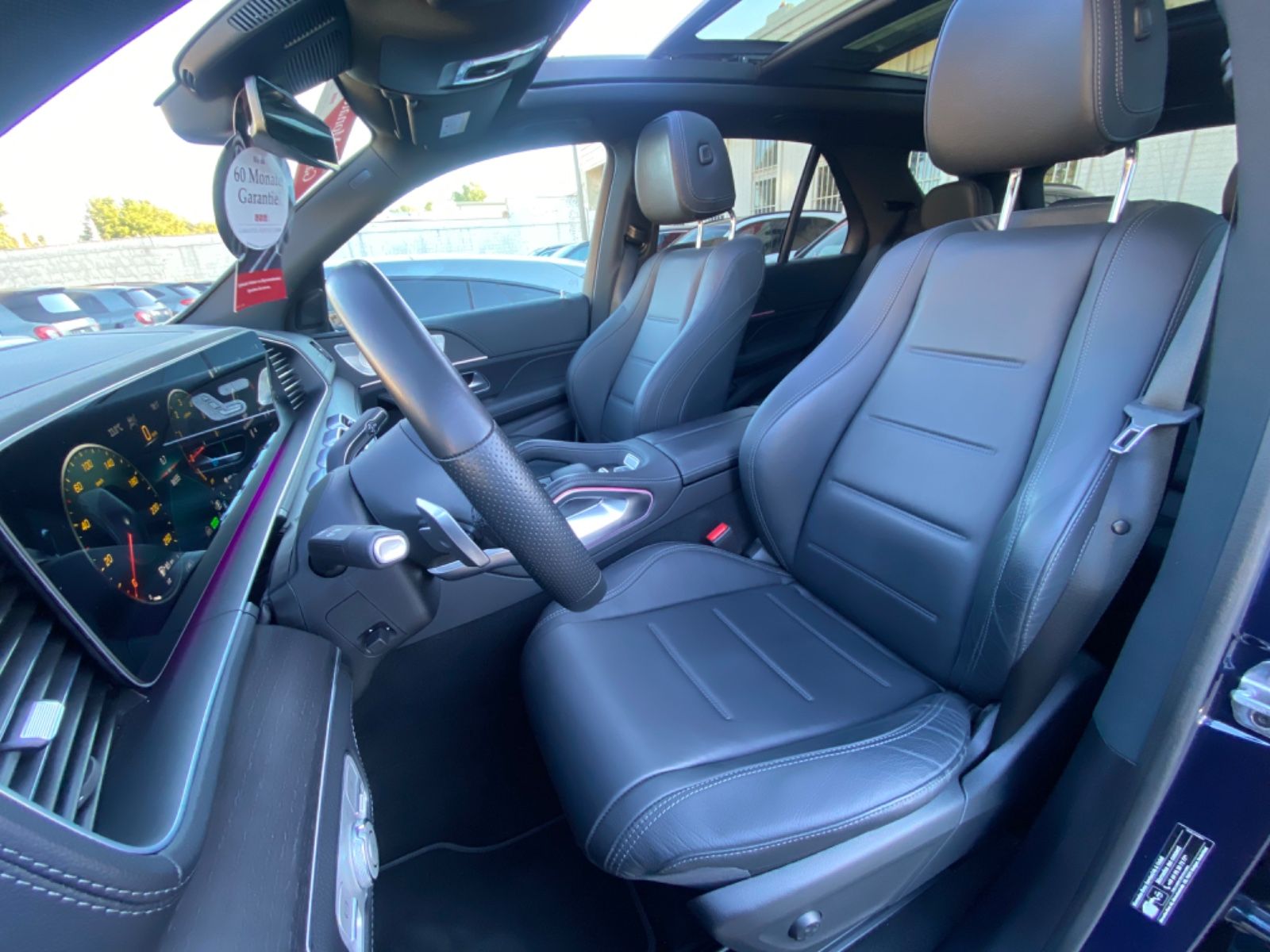 Mercedes-Benz GLE350de AMG 4M_Panorama_Airmatic_360°_Keyless_