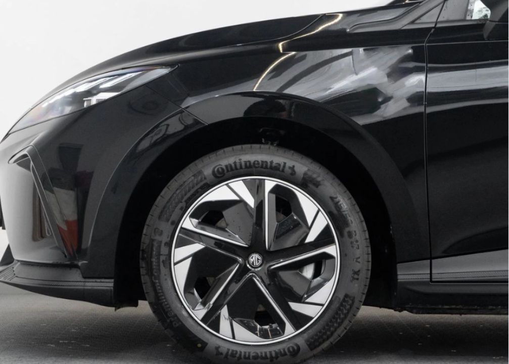 MG4 EV 5 usi Electric 204 CP AT