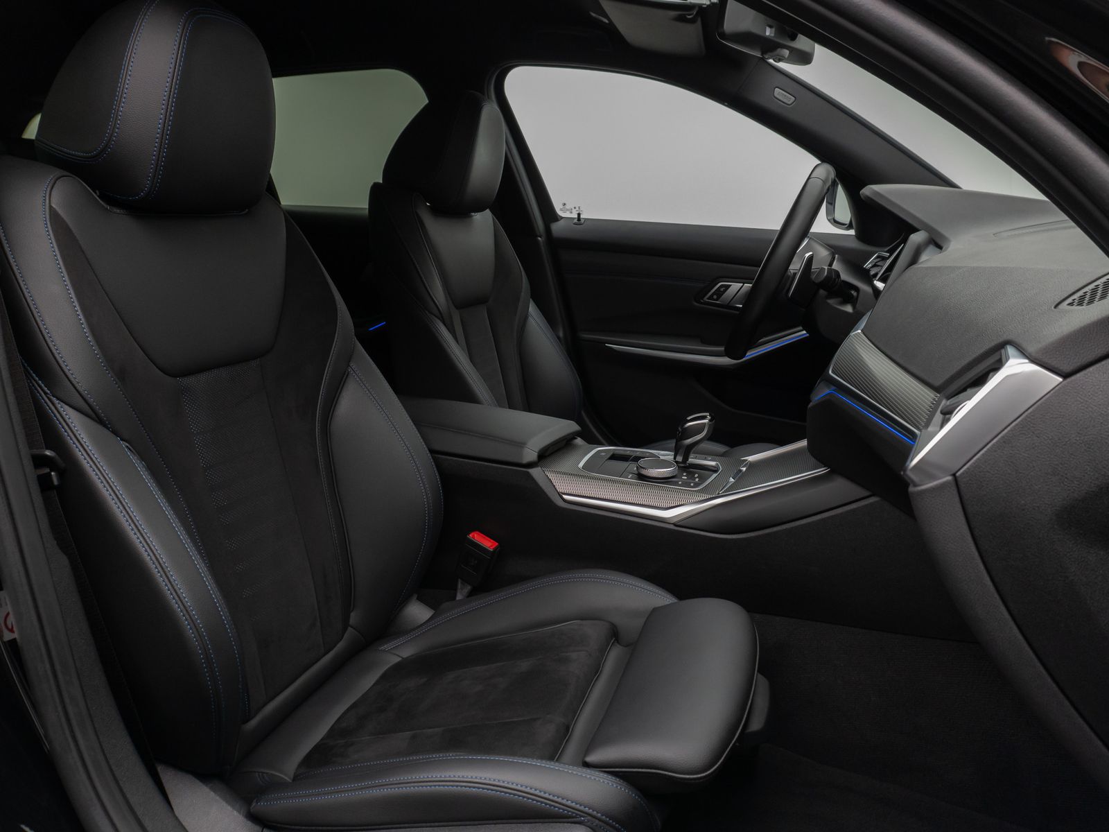 BMW 320d M Sport - Samsaru's Car Outlet