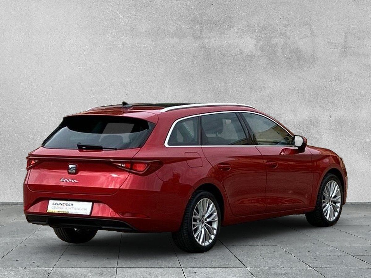 Seat Leon SPORTSTOURER XCELLENCE 1.5 eTSI DSG PANO