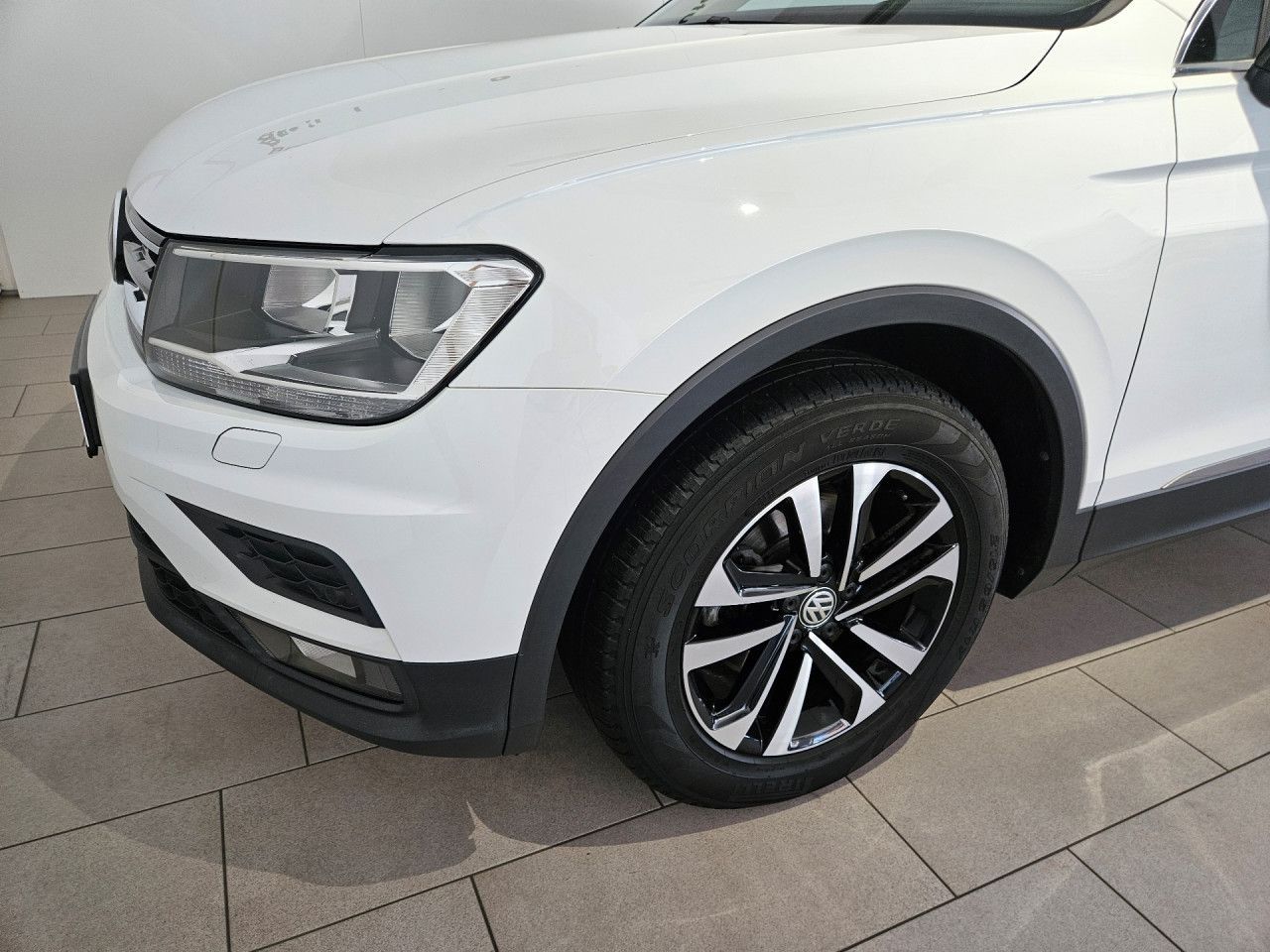 Volkswagen Tiguan 1.5 TSI IQ.DRIVE - Samsaru's Car Outlet