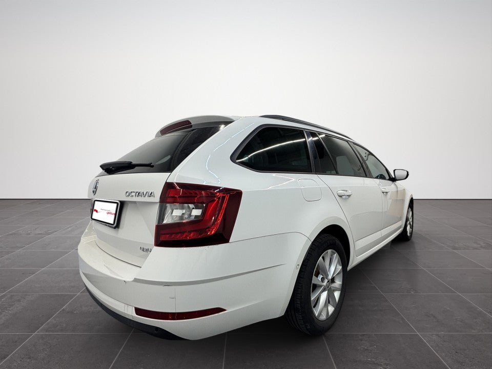 Skoda Octavia Combi 2.0 TDI 4x4 DSG